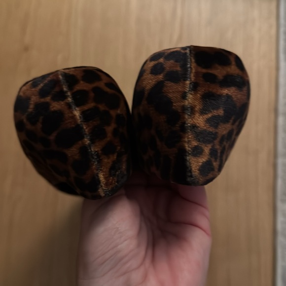 Zara leopard print pointed toe shoes - Picture 6 of 7